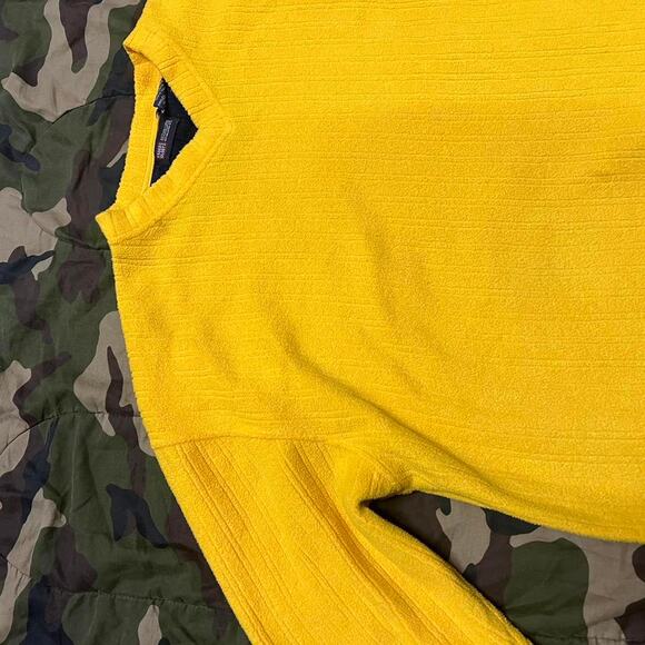 Vintage yellow fleece pullover - Picture 5 of 5